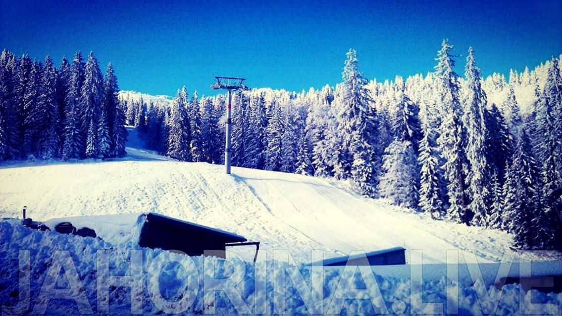 Hotel ,,Snezna Kraljica'' Jahorina Exterior photo